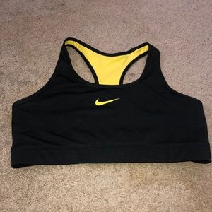 Women’s L Nike Sports Bra